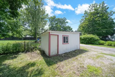 Other - 224 Berry, Adrian, MI 49221 photo 7 of 10