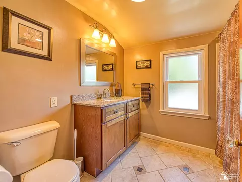 Bath - 415 E Noble, Monroe, MI 48162 photo 2 of 2