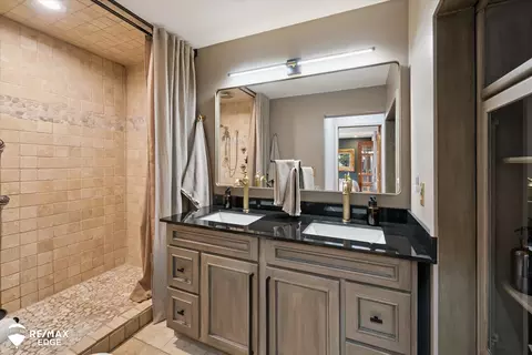 Bath - 7236 Lapeer, Davison, MI 48423 photo 1 of 3