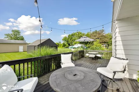 Exterior - 7236 Lapeer, Davison, MI 48423 photo 9 of 15