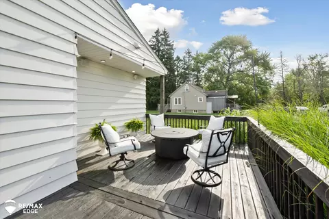 Exterior - 7236 Lapeer, Davison, MI 48423 photo 7 of 15