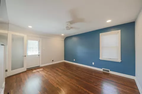 Bedroom - 331 Mckinley, Grosse Pointe Farms, MI 48236 photo 1 of 3