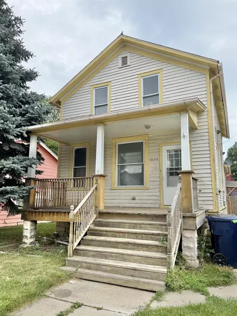 1020 N Trumbull, Bay City, MI 48708