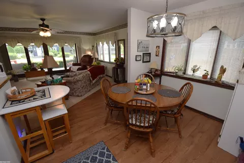 Dining - 321 Heritage #13, Algonac, MI 48001 photo 1 of 2