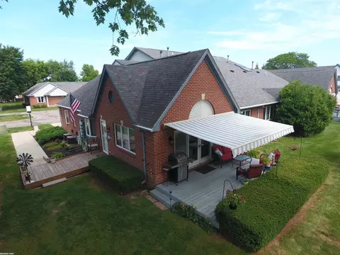 Exterior - 321 Heritage #13, Algonac, MI 48001 photo 1 of 4