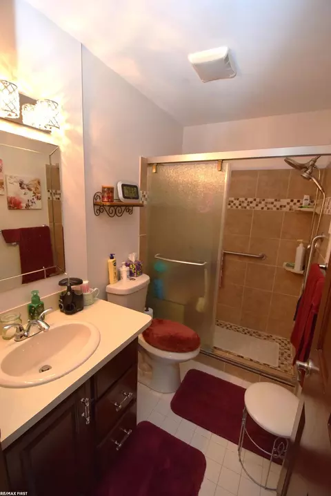 Bath - 321 Heritage #13, Algonac, MI 48001 photo 1 of 5