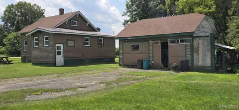 840 Superior, Kingsford, MI 49801