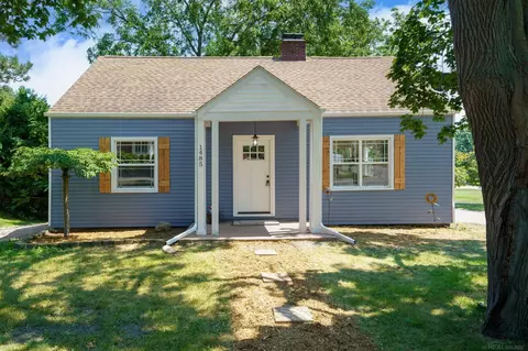 1485 S Riverside, Saint Clair, MI 48079