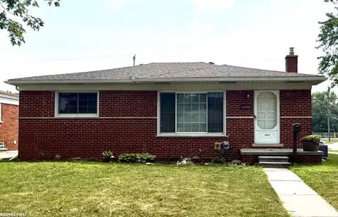 24700 Cubberness, Saint Clair Shores, MI 48080