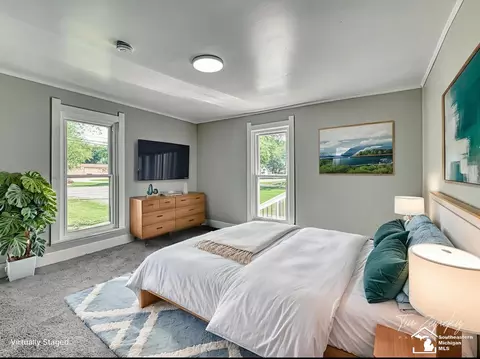 Bedroom - 1461 W Temperance, Temperance, MI 48182 photo 1 of 9