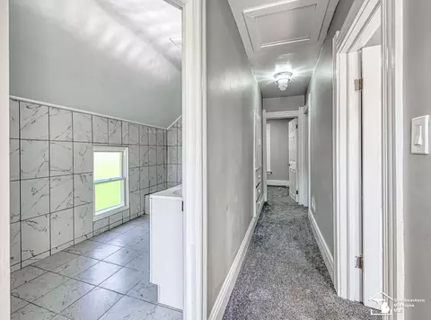 Entry Way - 1461 W Temperance, Temperance, MI 48182 photo 1 of 3
