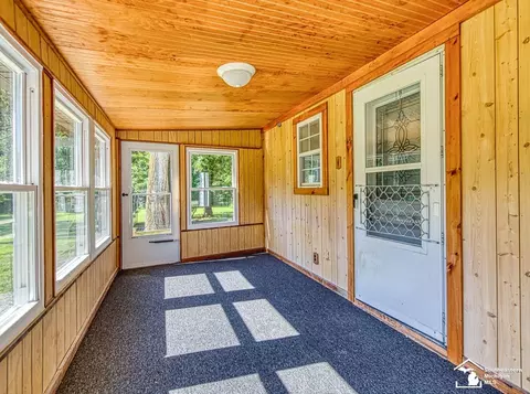 Exterior - 1461 W Temperance, Temperance, MI 48182 photo 3 of 4