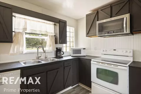 Kitchen - 5350 Lange, Sebewaing, MI 48759 photo 1 of 2