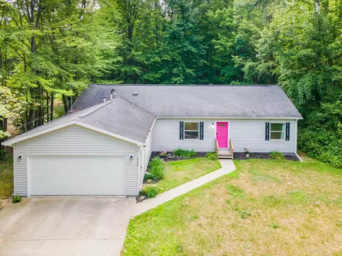 4106 S Wise, Shepherd, MI 48883 photo 4