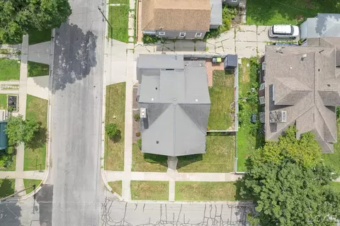View/Area - 226 E Butler, Adrian, MI 49221 photo 2 of 11