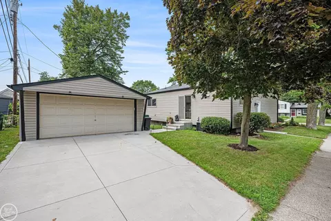 Other - 415 W Baker, Clawson, MI 48017 photo 7 of 7