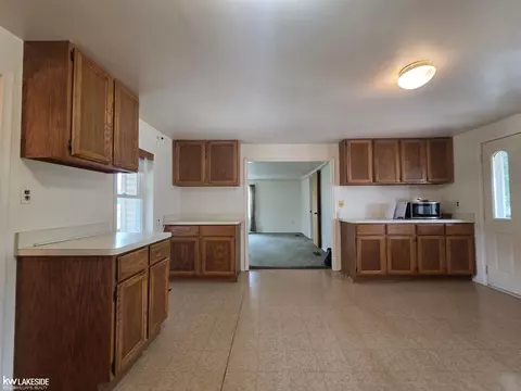 Kitchen - 22545 Pratt, Armada, MI 48005 photo 7 of 11