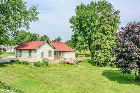 Exterior - 22545 Pratt, Armada, MI 48005 photo 5 of 8