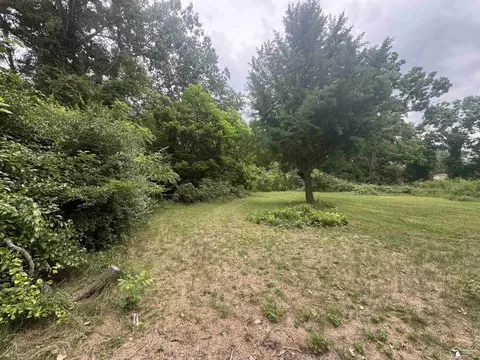 9750 Douglas, Temperance, MI 48182 photo 5