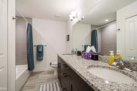 Bath - 49134 Monarch, Macomb, MI 48044 photo 4 of 4