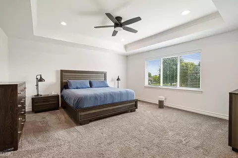 Bedroom - 49134 Monarch, Macomb, MI 48044 photo 1 of 3