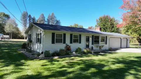 11267 N Webster, Clio, MI 48420 photo 4