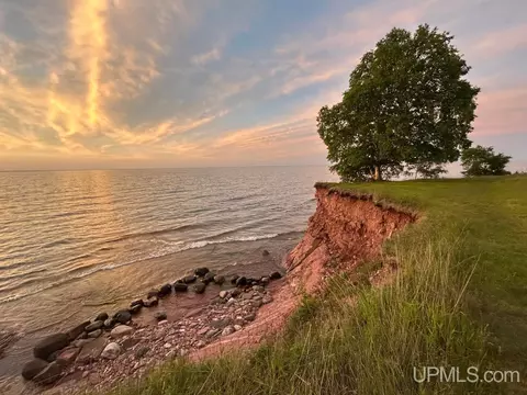 lot4 County Road Kcb - Lighthouse, Big Bay, MI 49808