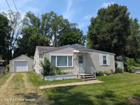 4212 Pineport, Bridgeport, MI 48722