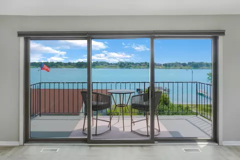 1715 River UNIT 75, Saint Clair, MI 48079