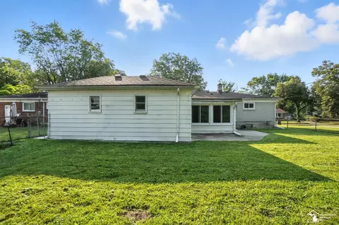 Exterior - 153 Theodore, Monroe, MI 48162 photo 4 of 7