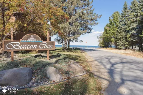 8779 Larned #21, Port Austin, MI 48467