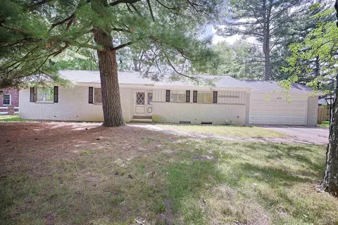4819 Hillcrest, Saginaw, MI 48638