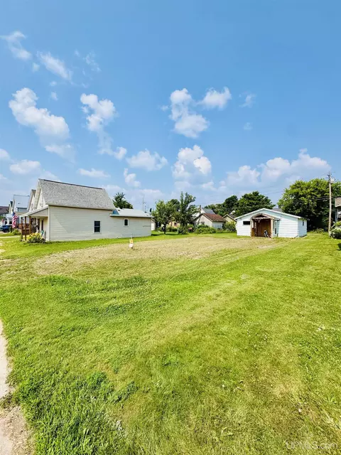 535 Cherry, Negaunee, MI 49866