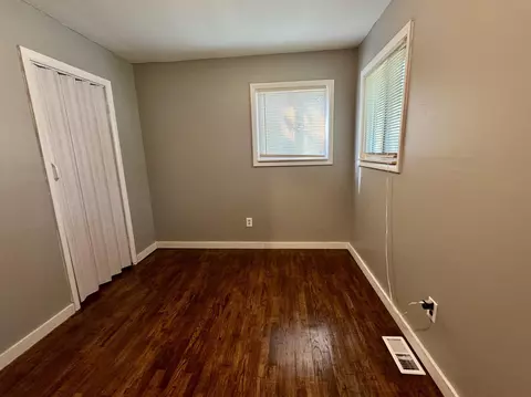 3360 Walton, Flint, MI 48504 photo 8