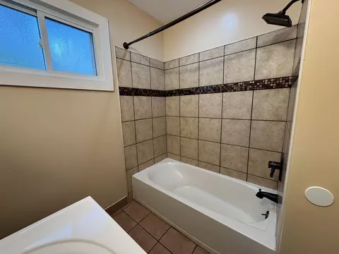 3360 Walton, Flint, MI 48504 photo 9