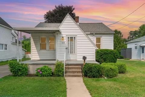 609 King, Bay City, MI 48706