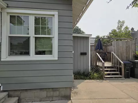 Exterior - 1115 S 13th, Escanaba, MI 49829 photo 2 of 5