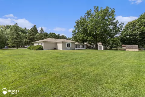 7481 Southwick, Davison, MI 48423 photo 17