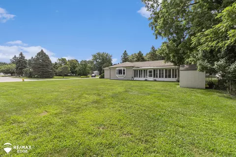 7481 Southwick, Davison, MI 48423 photo 16