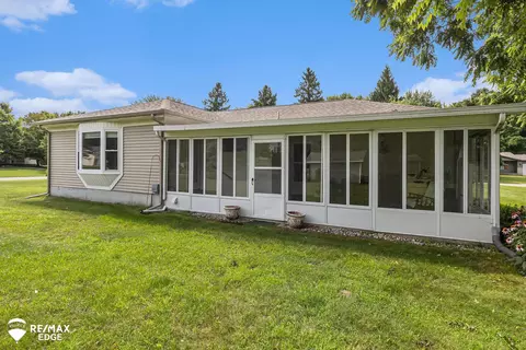 7481 Southwick, Davison, MI 48423 photo 15