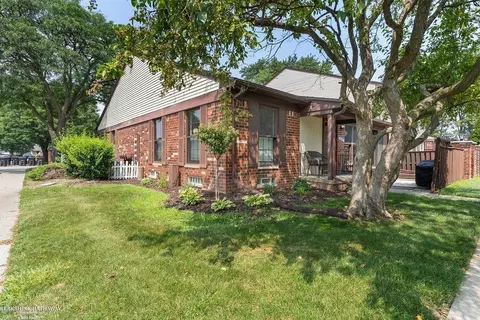 39308 Heatherheath #2, Clinton Township, MI 48038