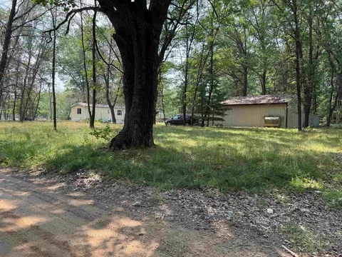 1555 Opland, Gladwin, MI 48624