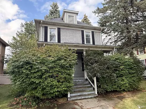 Exterior - 515 Elm, Monroe, MI 48162 photo 2 of 10