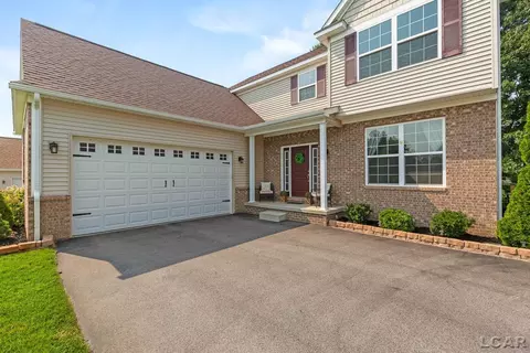Exterior - 1654 Nicholas, Adrian, MI 49221 photo 4 of 10