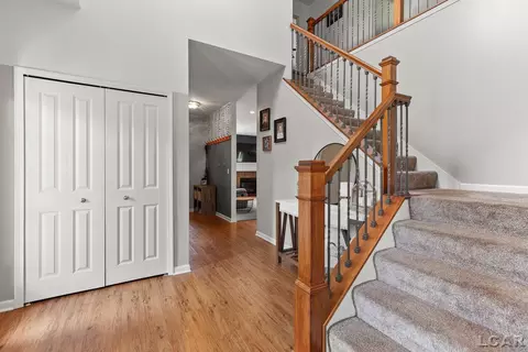 Entry Way - 1654 Nicholas, Adrian, MI 49221 photo 2 of 4