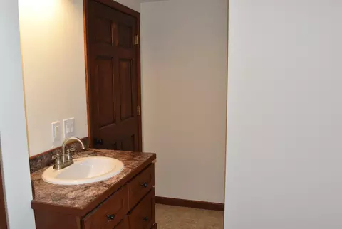 Bath - 3490 E Pinecrest, Gladwin, MI 48624 photo 3 of 6