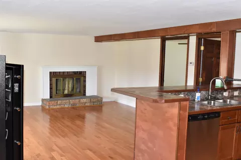 Living - 3490 E Pinecrest, Gladwin, MI 48624 photo 3 of 8