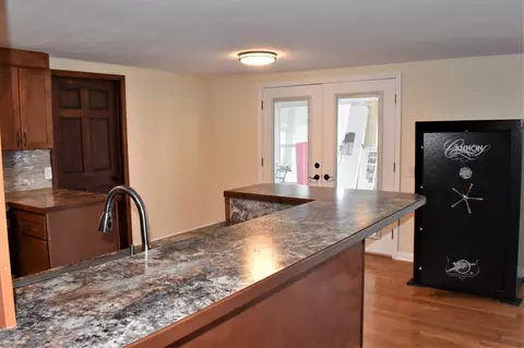 Entry Way - 3490 E Pinecrest, Gladwin, MI 48624 photo 2 of 10
