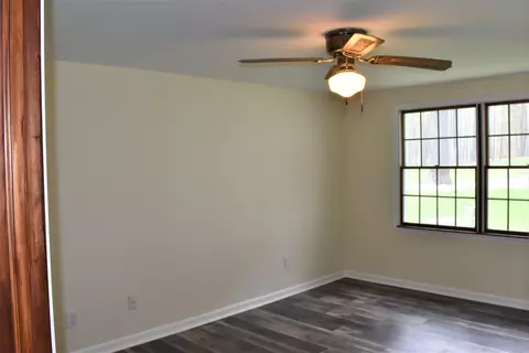 Bedroom - 3490 E Pinecrest, Gladwin, MI 48624 photo 1 of 4