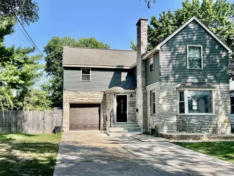 1614 Barnard, Saginaw, MI 48602
